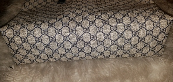 Gucci GG Tote Bag - Picture 4 of 9